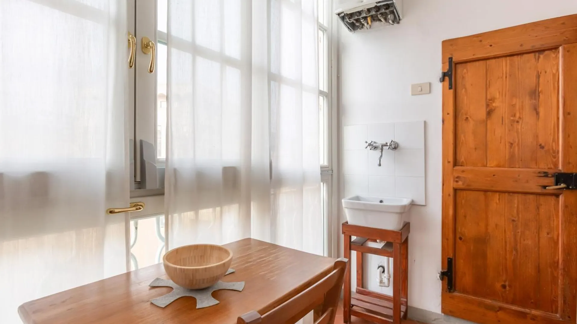 Terzolle - Rifredi & Piazza Dalmazia Apartment Florence Italy